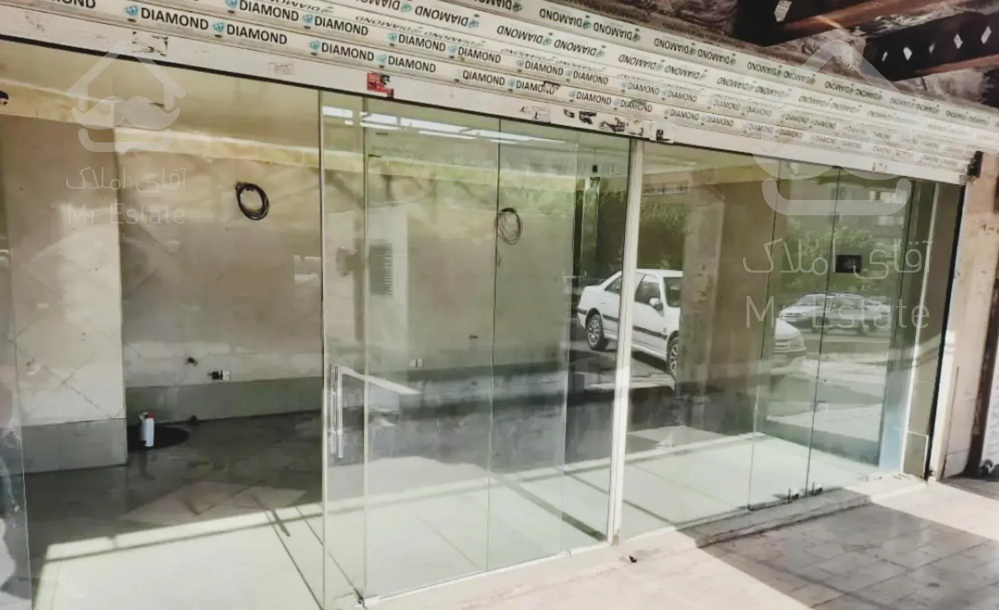 31متر تجاری . بر اصلی خیابان . پاخور عالی