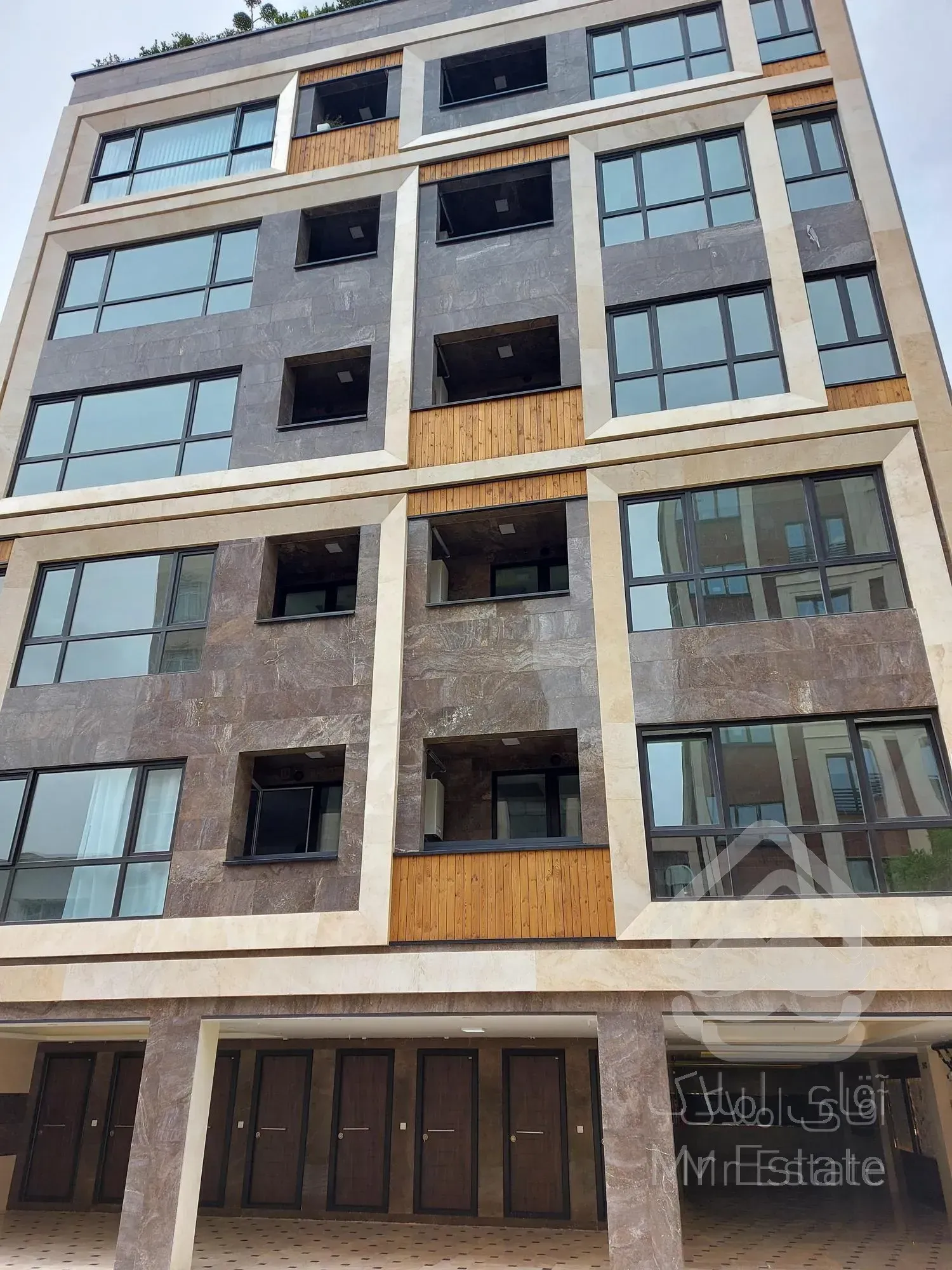 فروش و تهاتر  با آهن واحد مسکونی  هفت تیر۶۰۰