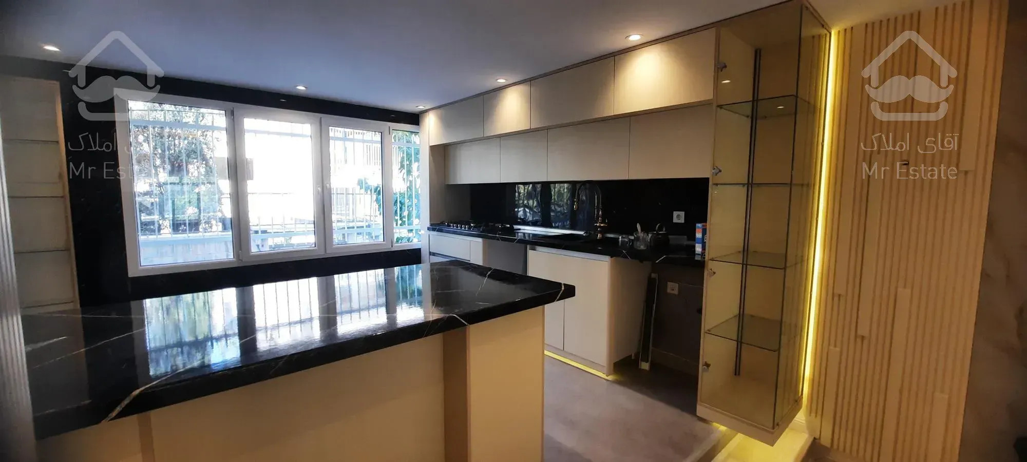 آپارتمان ۲۰۰ متر/بازسازی لاکچری/ قائم‌ مقام