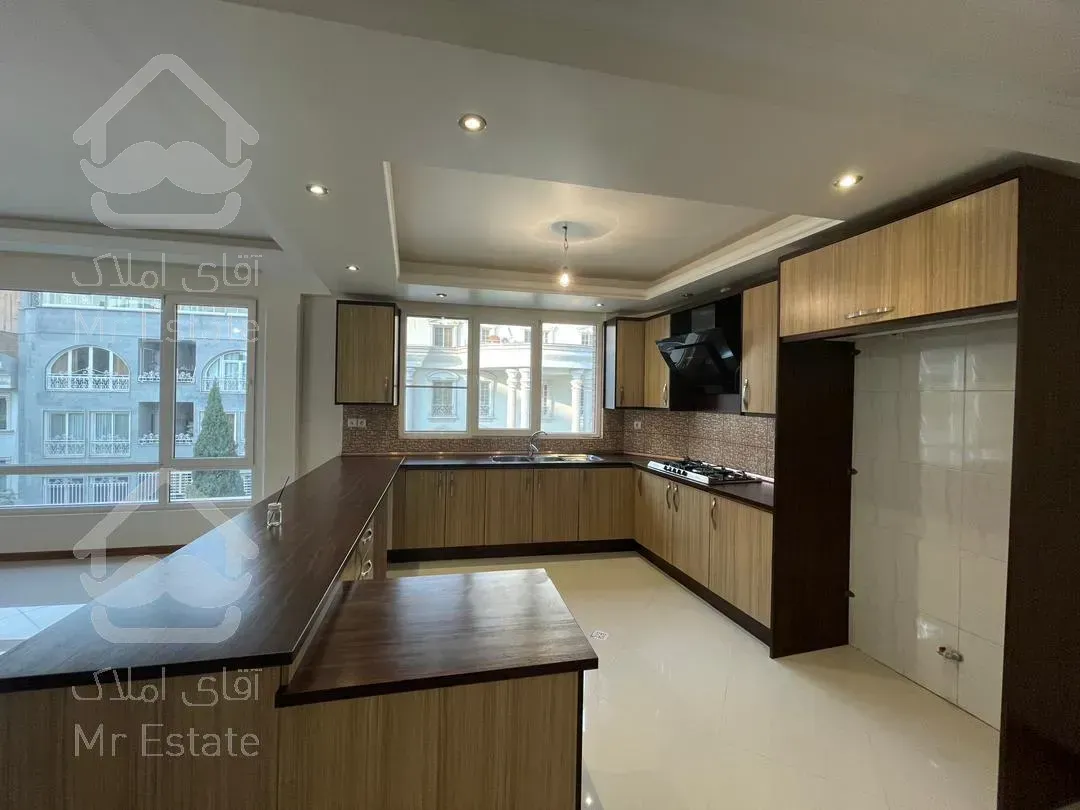 ۱۶۰متر ۳خوابه نوسازدروس