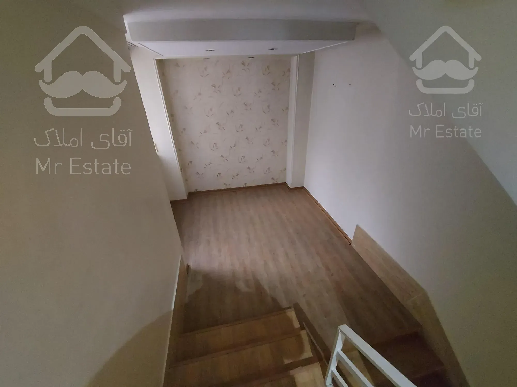 فروش مستغلات مسکونی ۲۶۰متر ۴خواب کریمخان خردمند شمالی