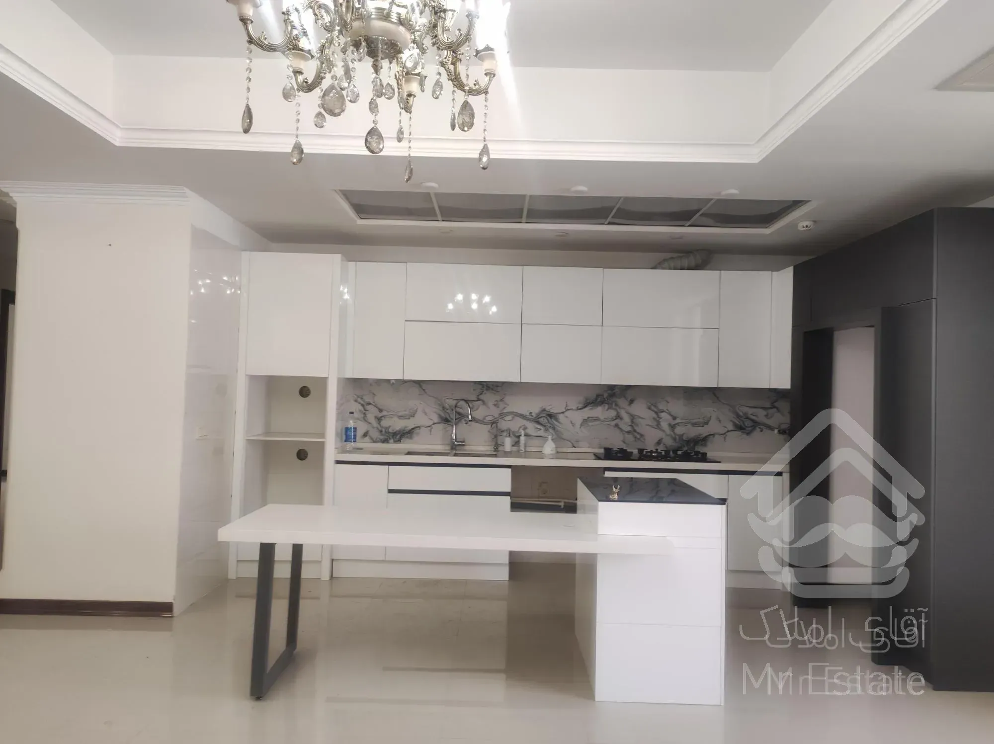 رهن و اجاره واحد ۱۵۰ متری ۳ خوابه در چیتگر