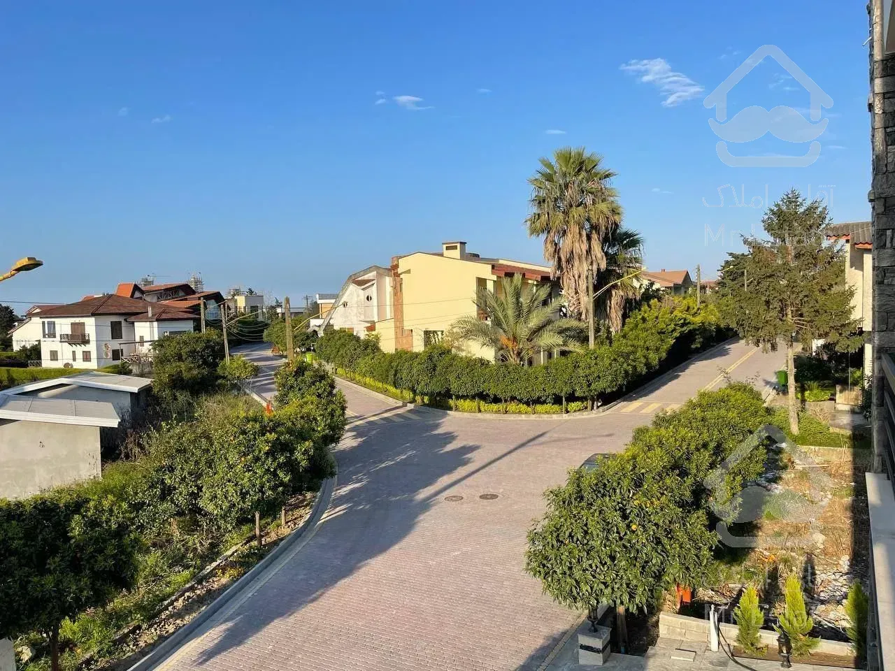 ویلا مدرن شهرک هکتاری