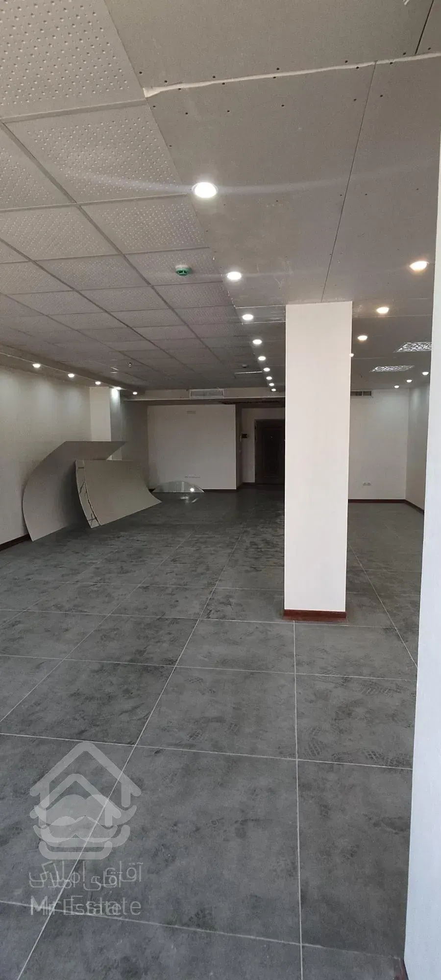 ۱۰۰ متر * اداری * شاخه اصلی * نوساز *