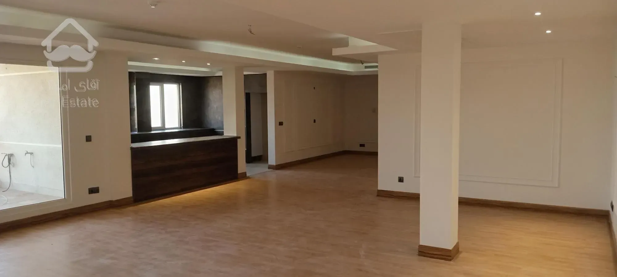 ۲۳۵ متر / ۴خواب/ دریاچه/مجلل و شیک