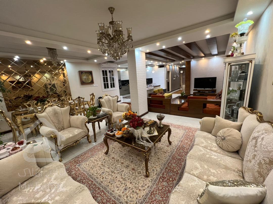 شهرک غرب ۱۶۰متری ۳خواب ۱۰۰متر قدالسهم