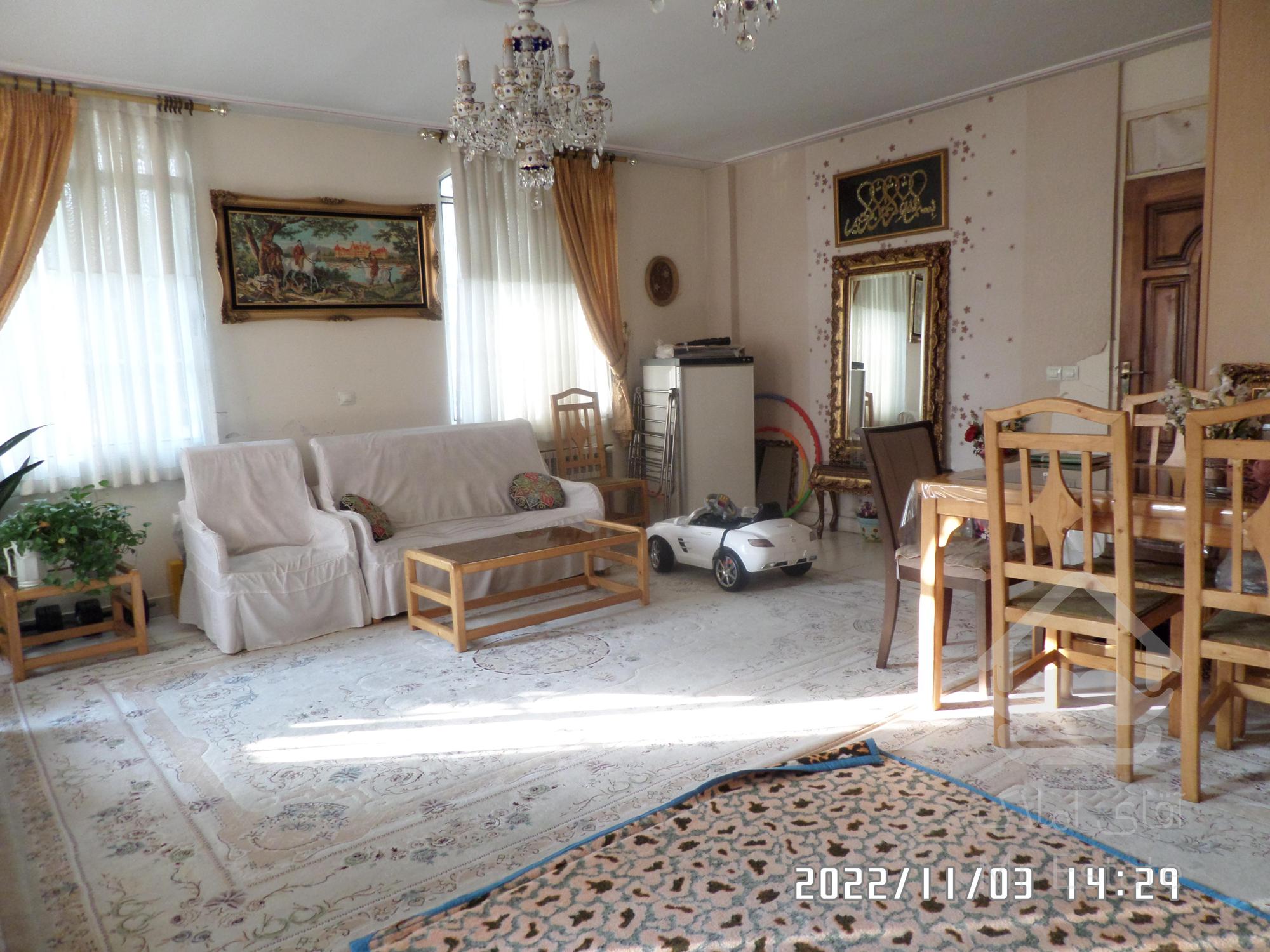 شهرک نفت/آپارتمان۸۰متر/اعیان نشین