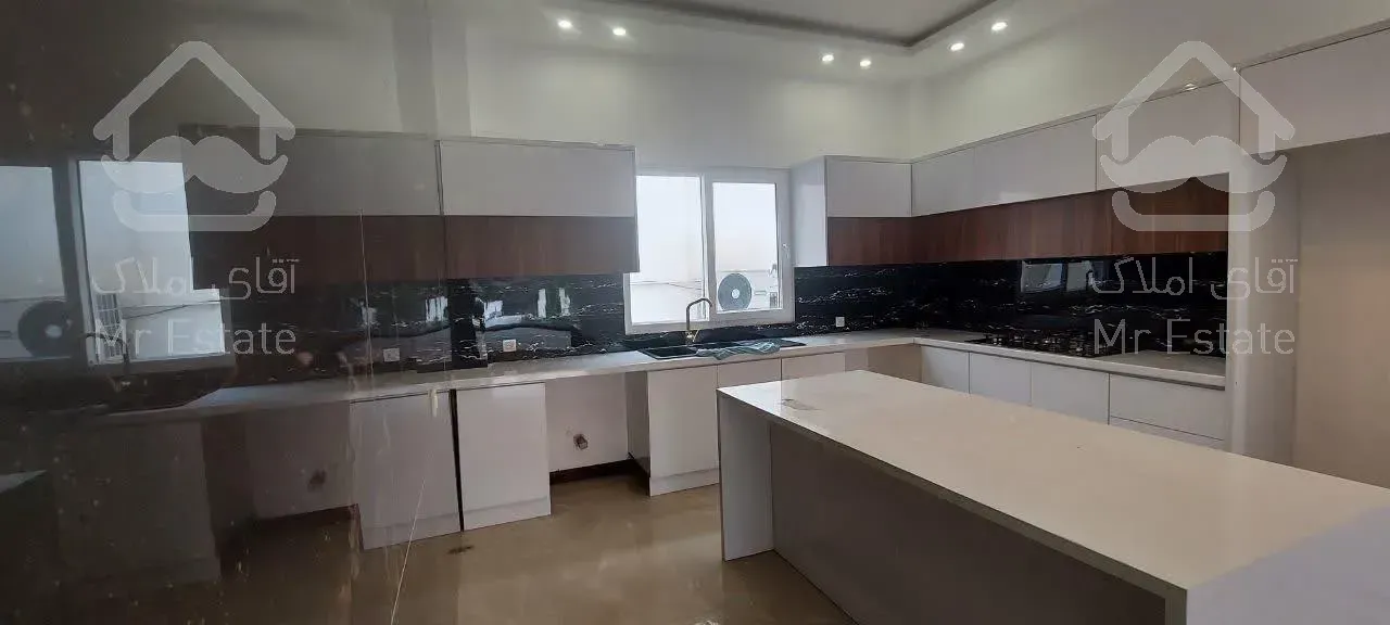 فروش ویلا در نوشهر شهرکی کلید نخورده شیک