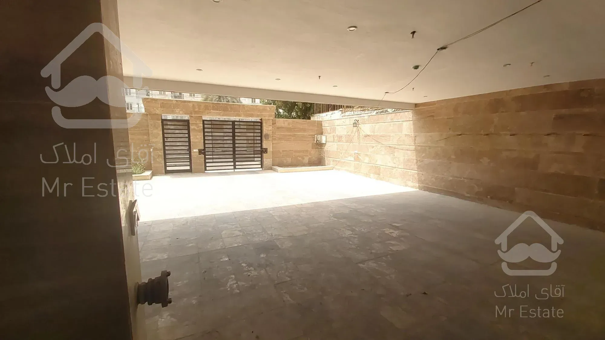 فروش واحد ۱۶۰ متری ۲ دقیقه تا ساحل