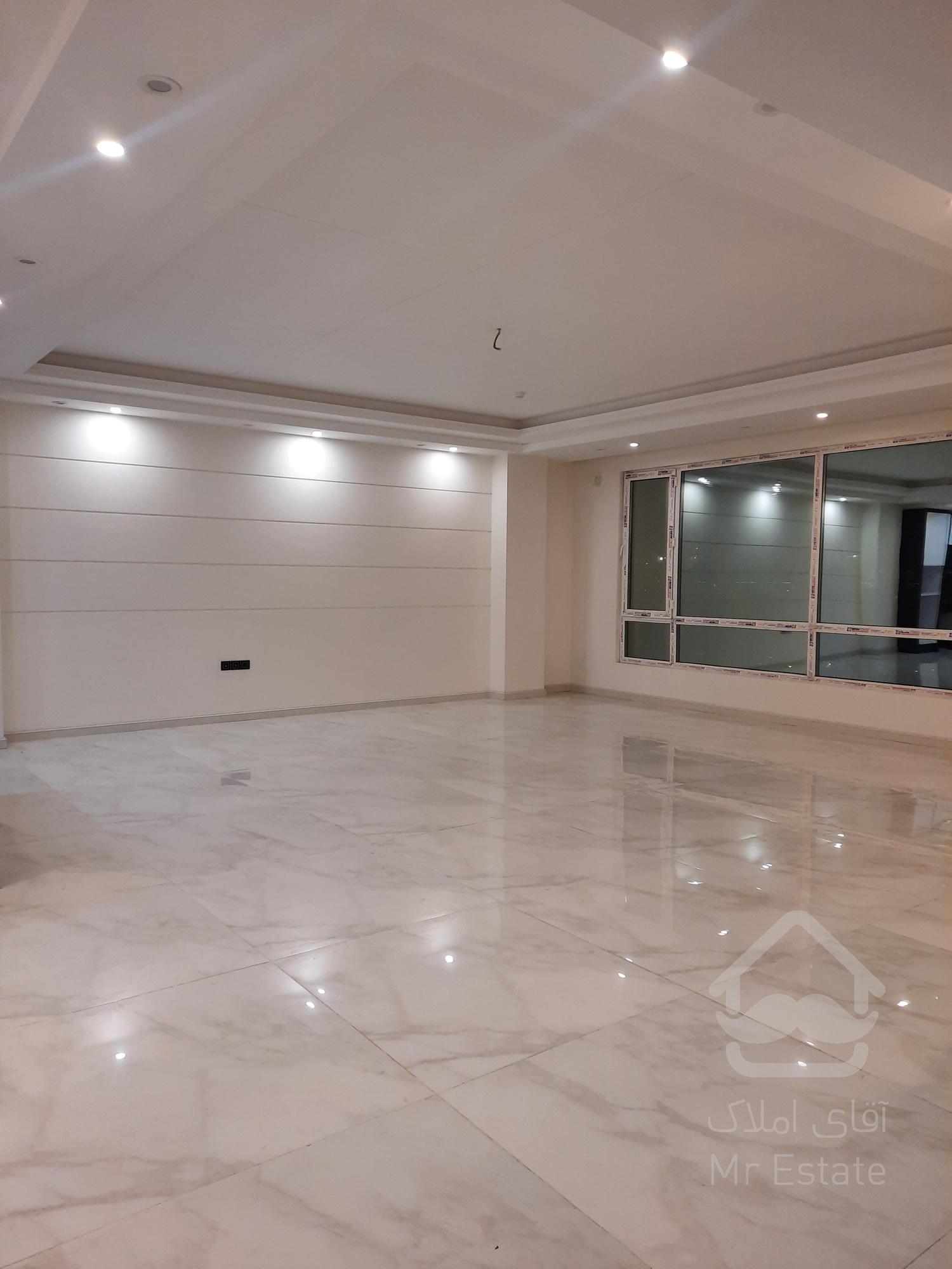 118متر/کردستان/آزادگان ۲پارکینگ