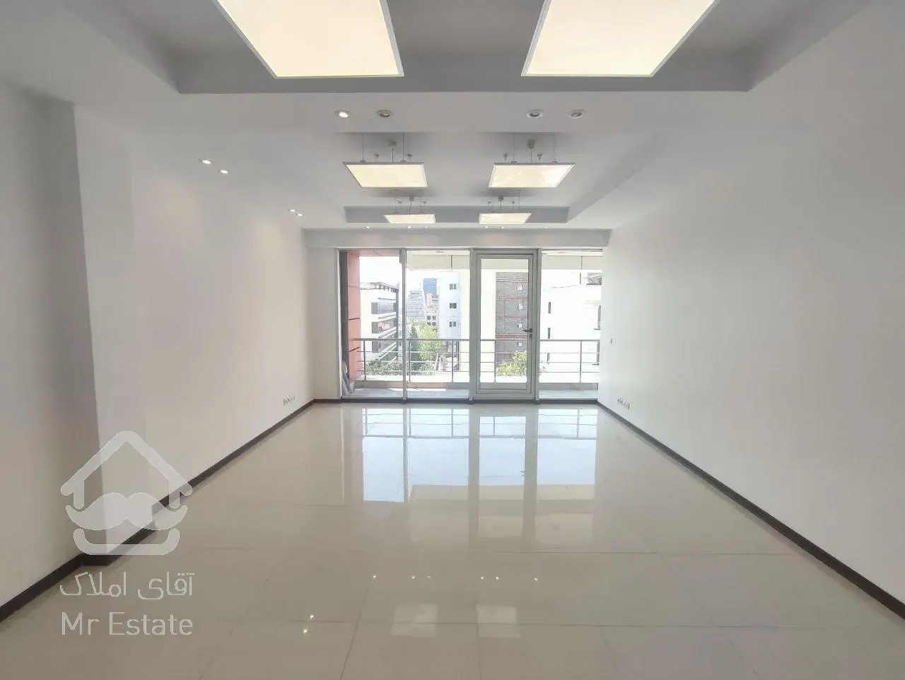 1500 متر مستغلات سند اداری/30پارکینگ/فلت/عباس آباد