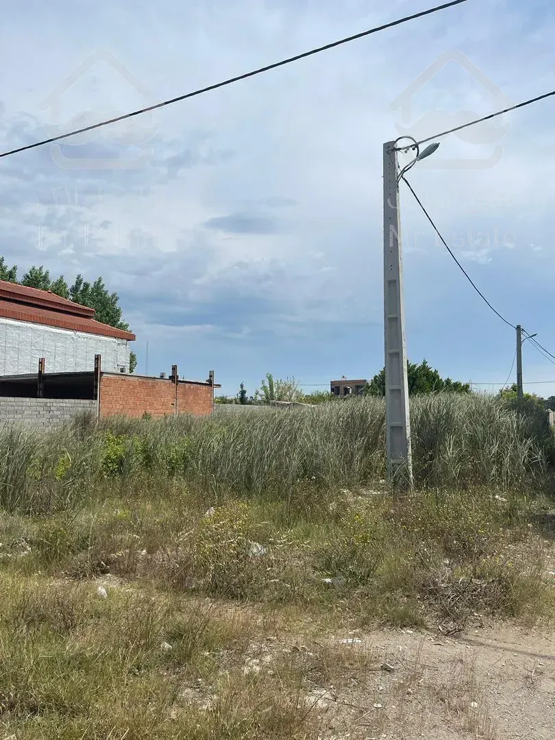 ۵۰۰ متر زمین ۲ بر شهرک (پلاک ۱ یک)دریا ساحل خصوصی