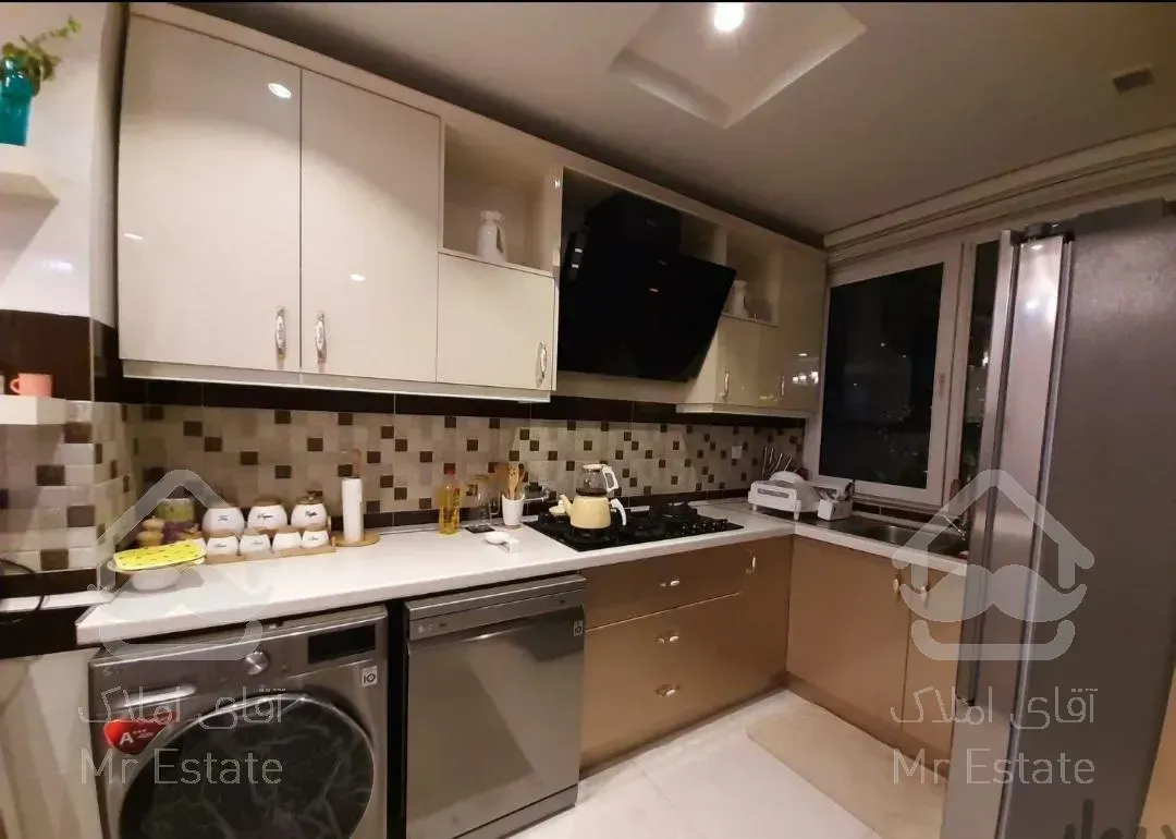 اجاره آپارتمان برج برند کوهک دریاچه چیتگر