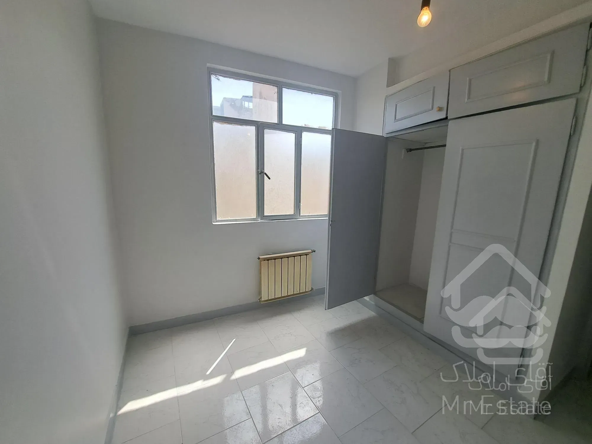 ۵۷ متر دو خواب پارکینگ سندی