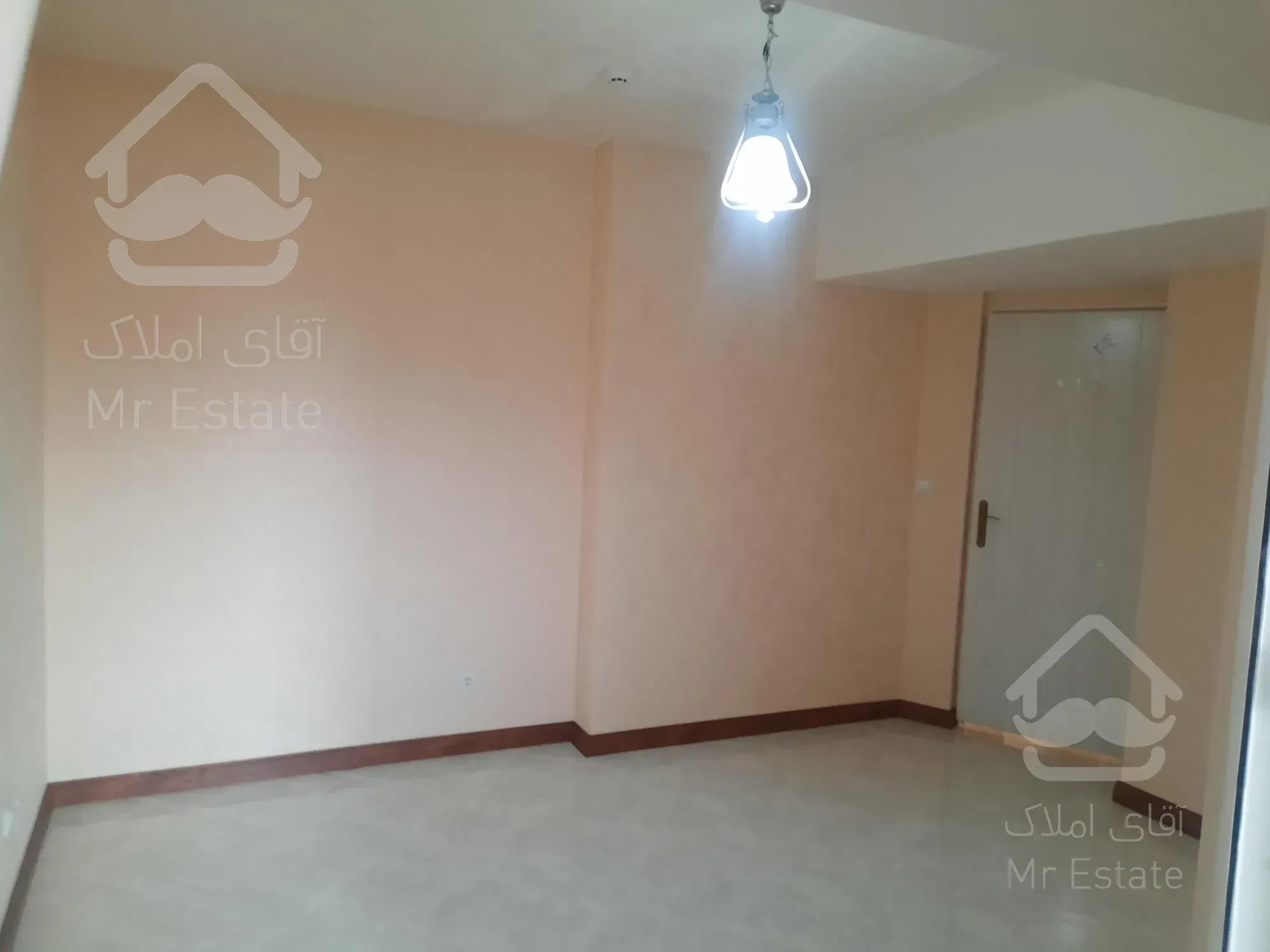 آپارتمان 127 متری 3خواب خیابان 10 متری برق