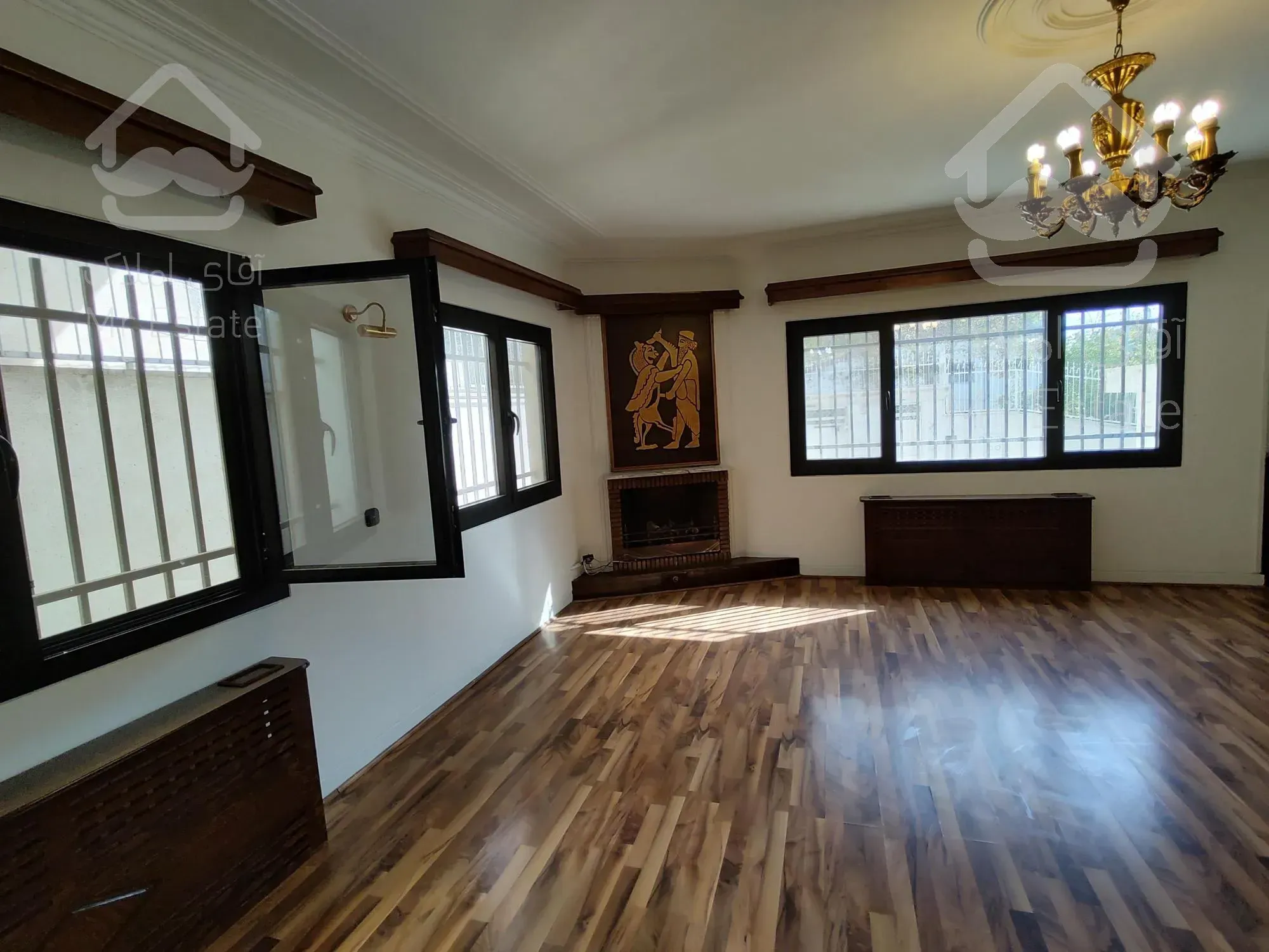 ویلا باغ ۱۵۰متر ۳خواب/یک از چهار/۳پارکینگ