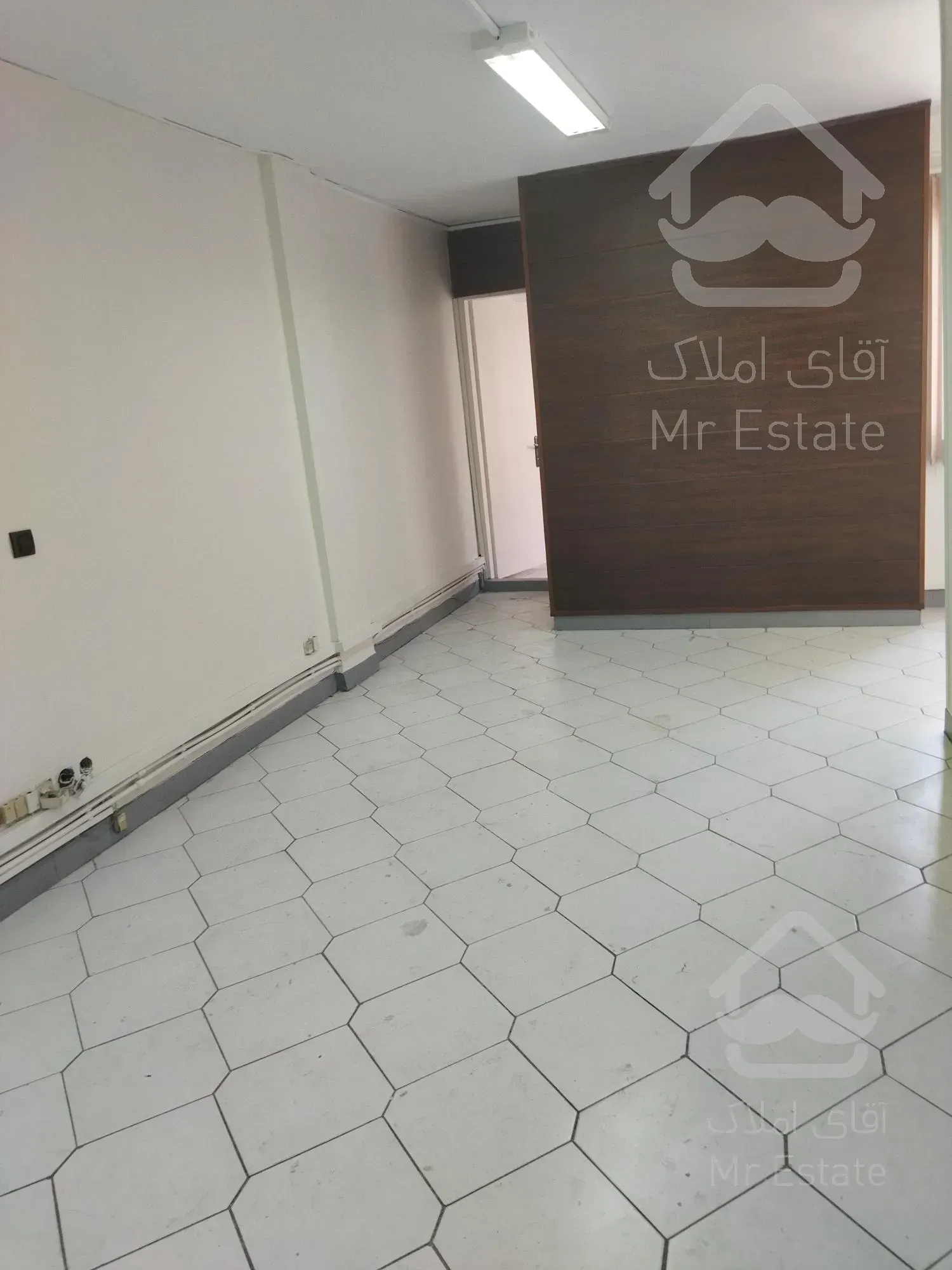 مطهری میر عماد ۸۷ متر سند اداری