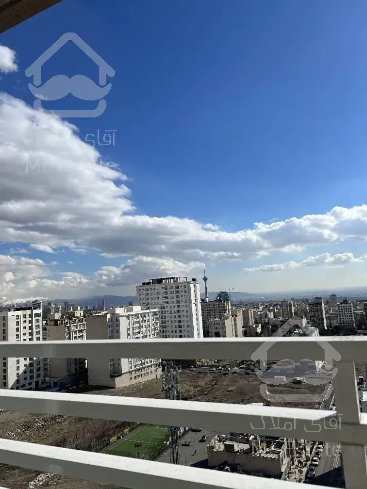 سعادت آباد سروشرقی۱۵۳متر۳خواب فروش فوری