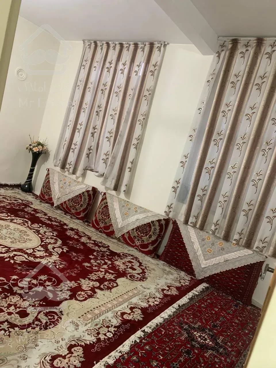 خانه کلنگی در بهترین منطقه آبسرد