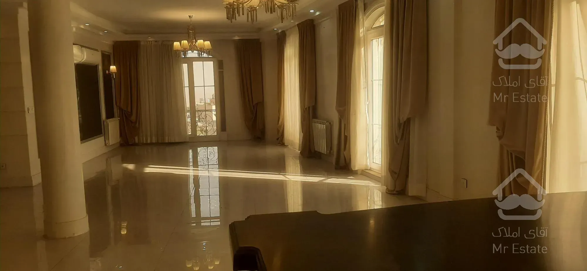 ۲۴متری ویو ابدی ۱۹۰ متر فول بازسازی