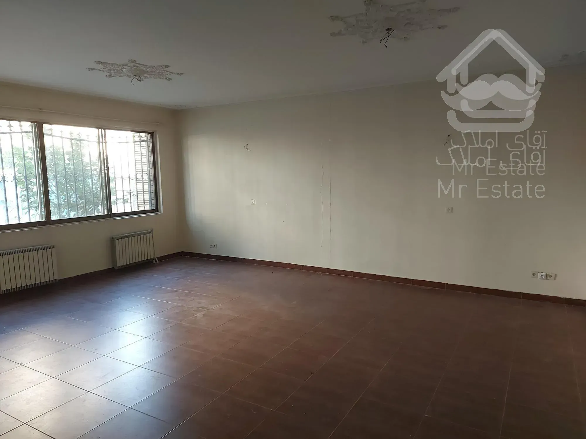 فروش آپارتمان ۱۰۳متر ۳خواب ایرانشهر مفتح جنوبی