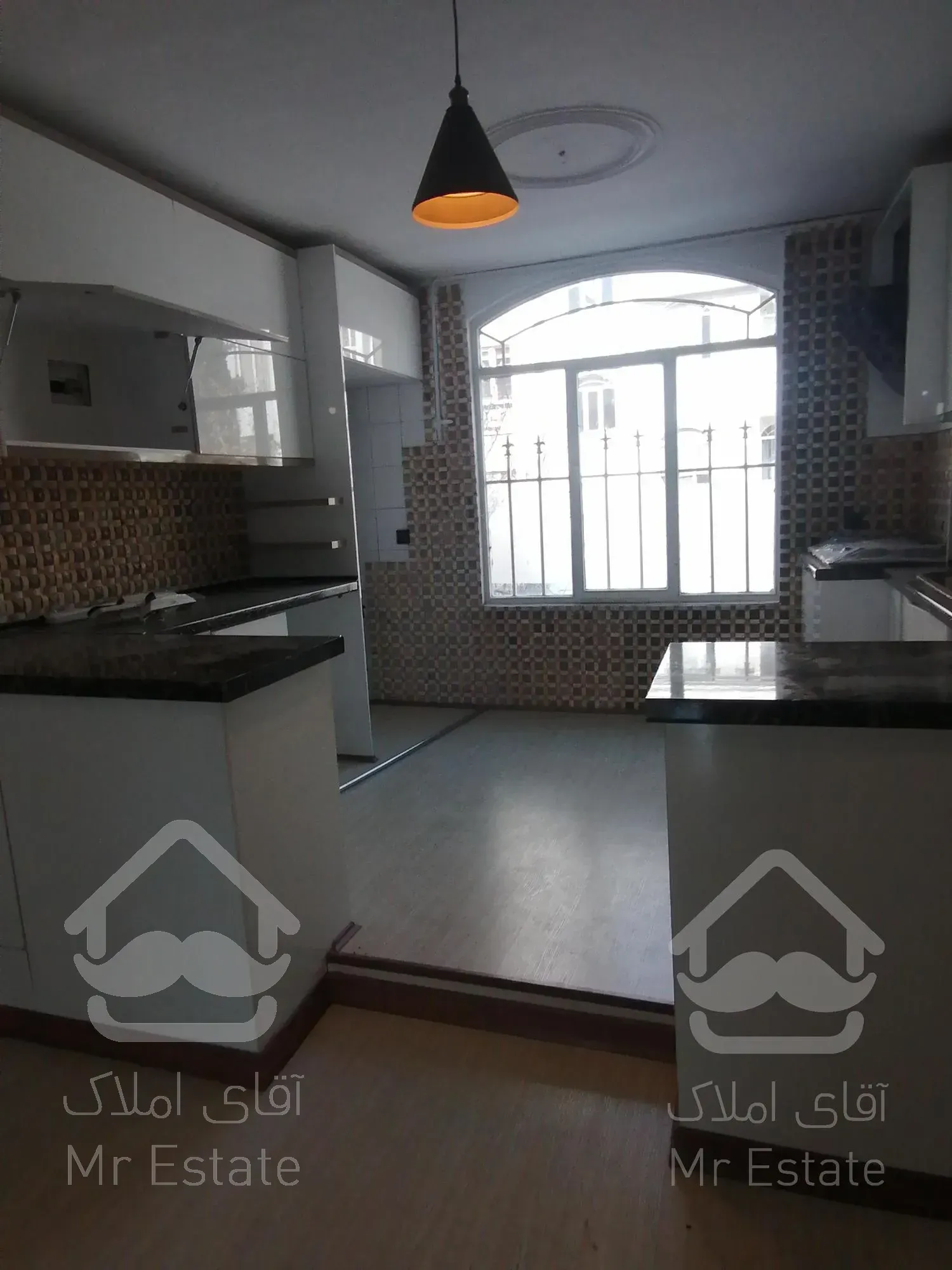 70 متر، دو خواب، فردوس غرب