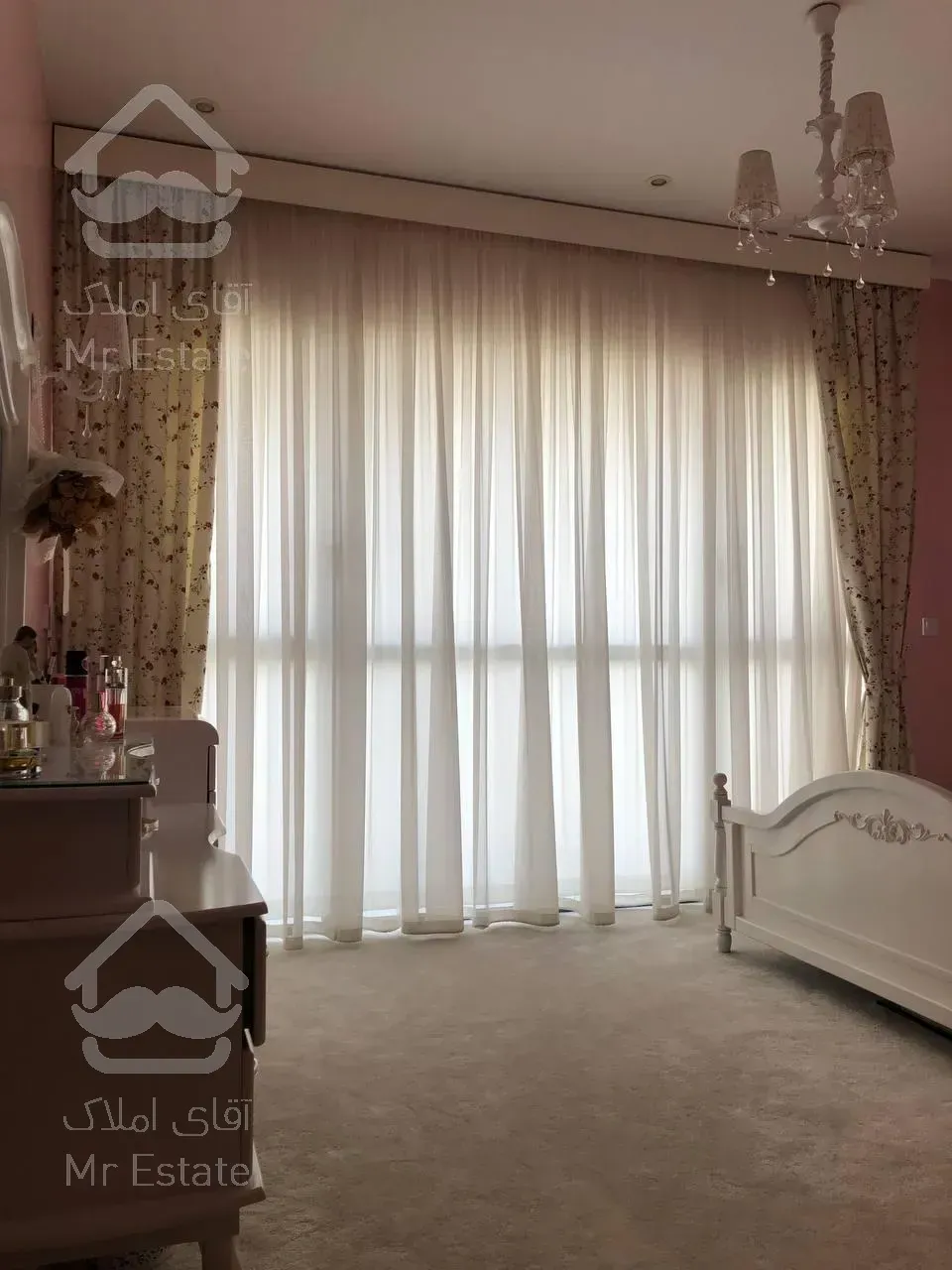 سعادت آباد ، صرافها ، مشاعات آبی تکمیل