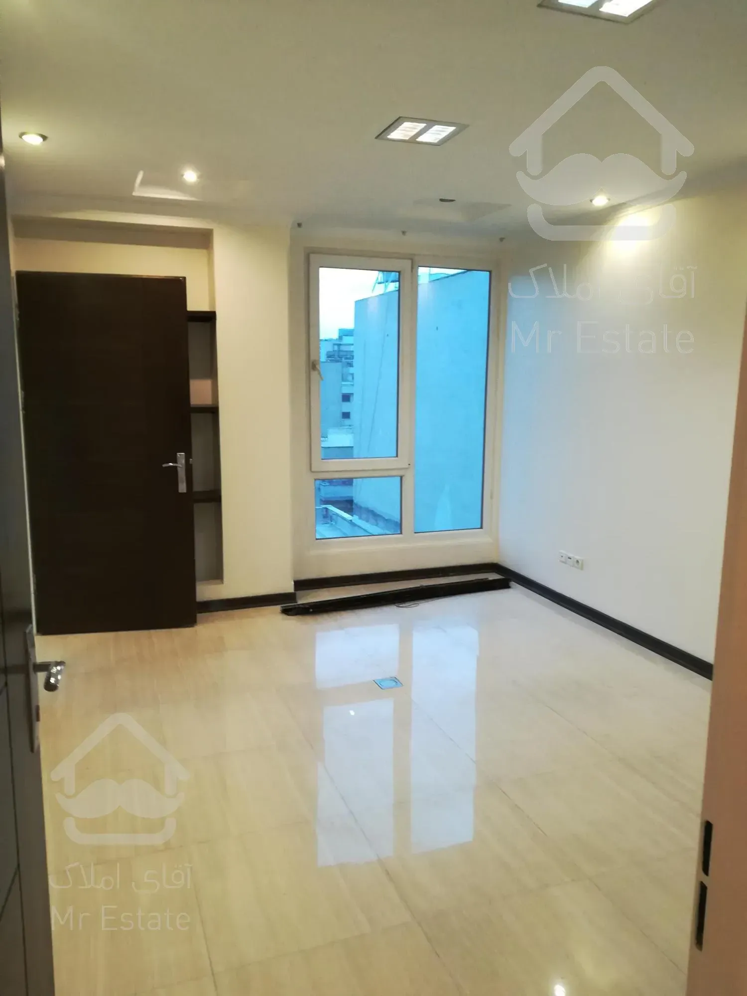 ۸۵ متر مطب دو اتاق ونک