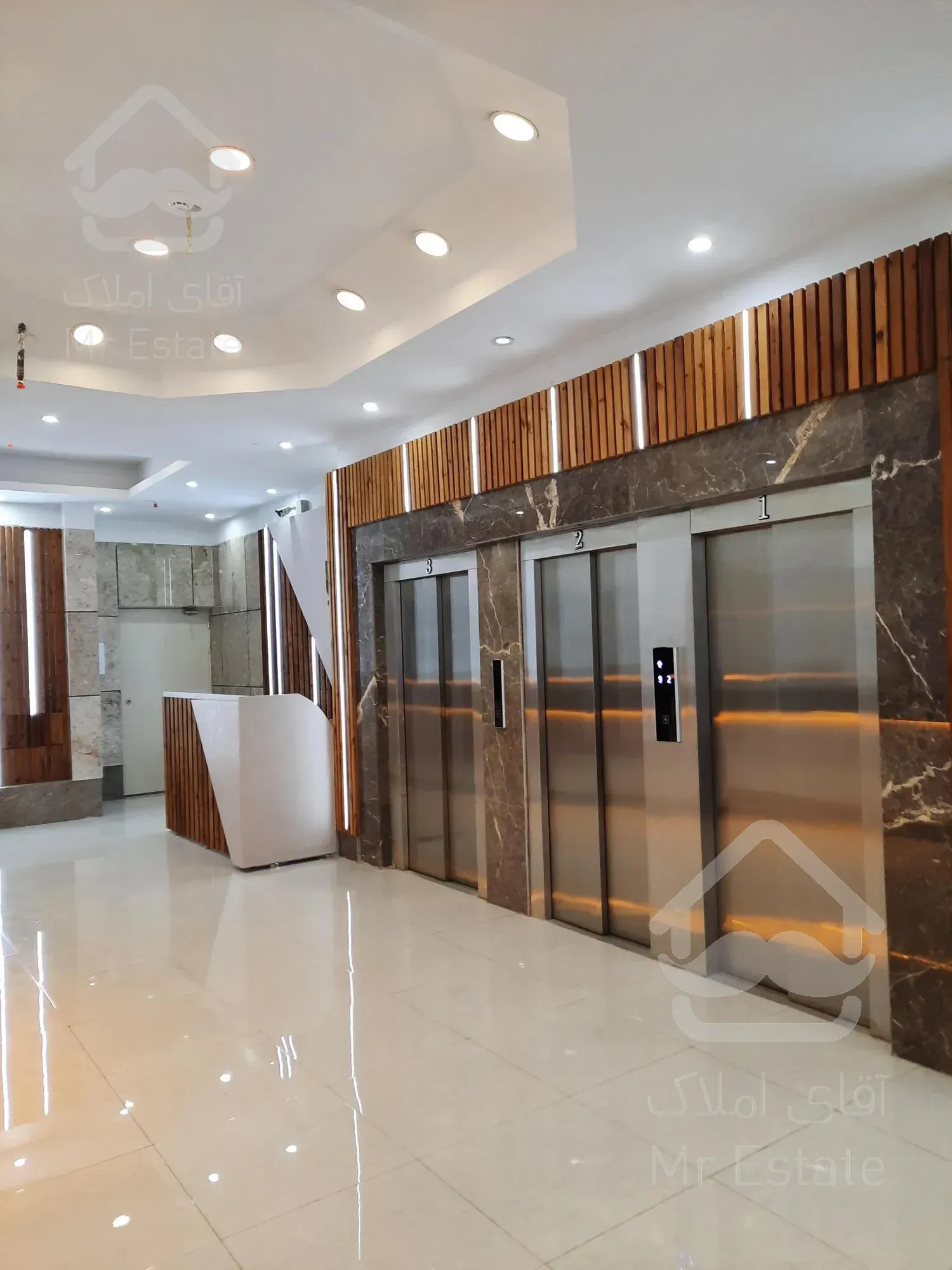 ۱۱۰متر نوساز + ۲ خواب / دریاچه باملند /طبقه آخر