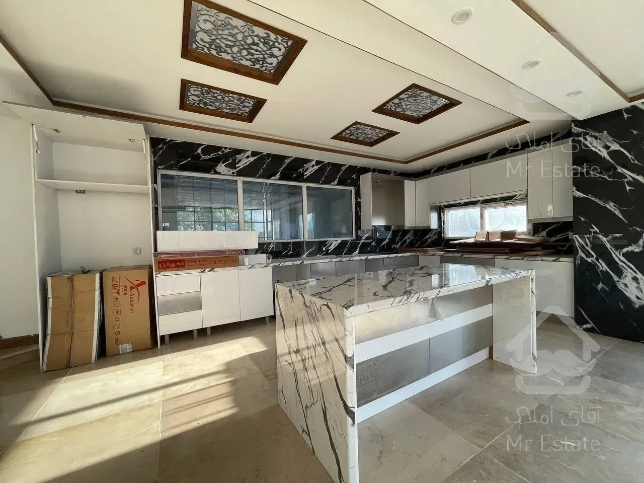 ویلا مدرن شهرک هکتاری