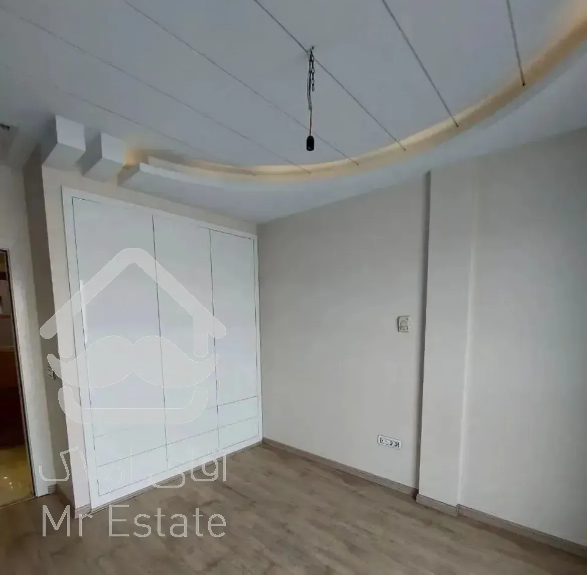 ۱۰۰اجاره متر حکمت فرعی دنج فول امکانات