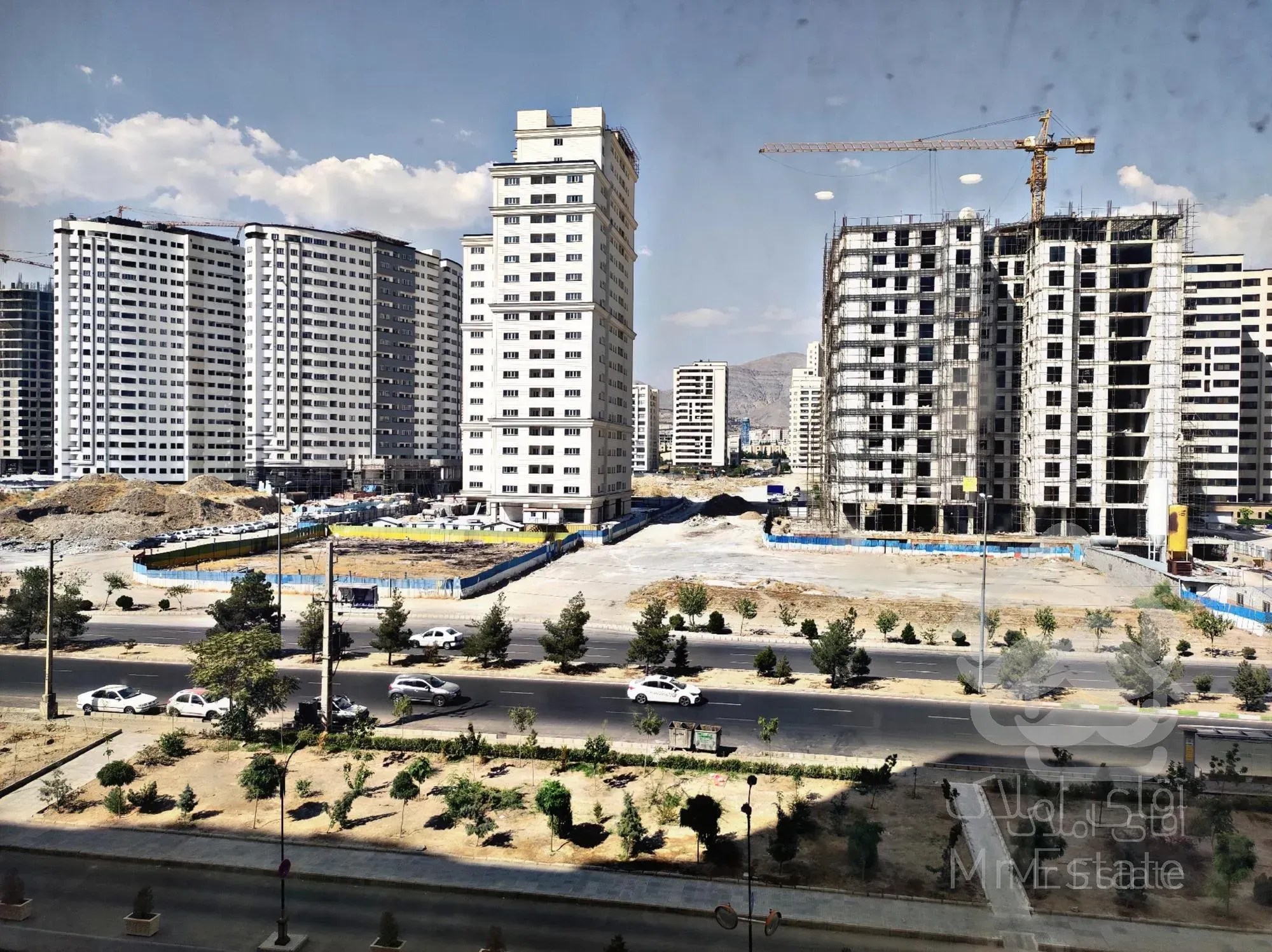 اجاره آپارتمان ۳ خواب خوش نقشه ویودار برج کوهک دریاچه چیتگر