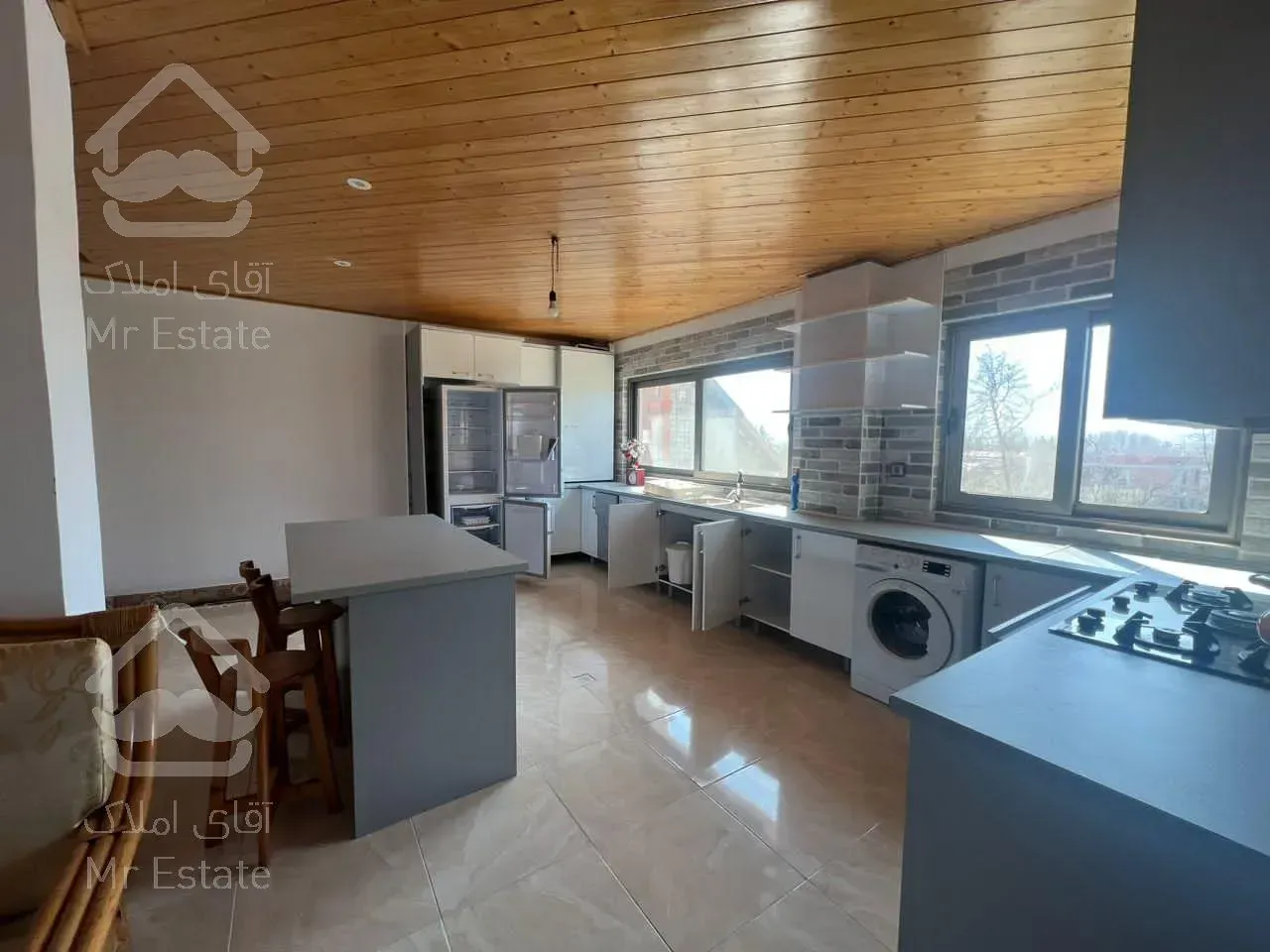 اپارتمان رهنی تک واحدی ویو دریا و جنگل