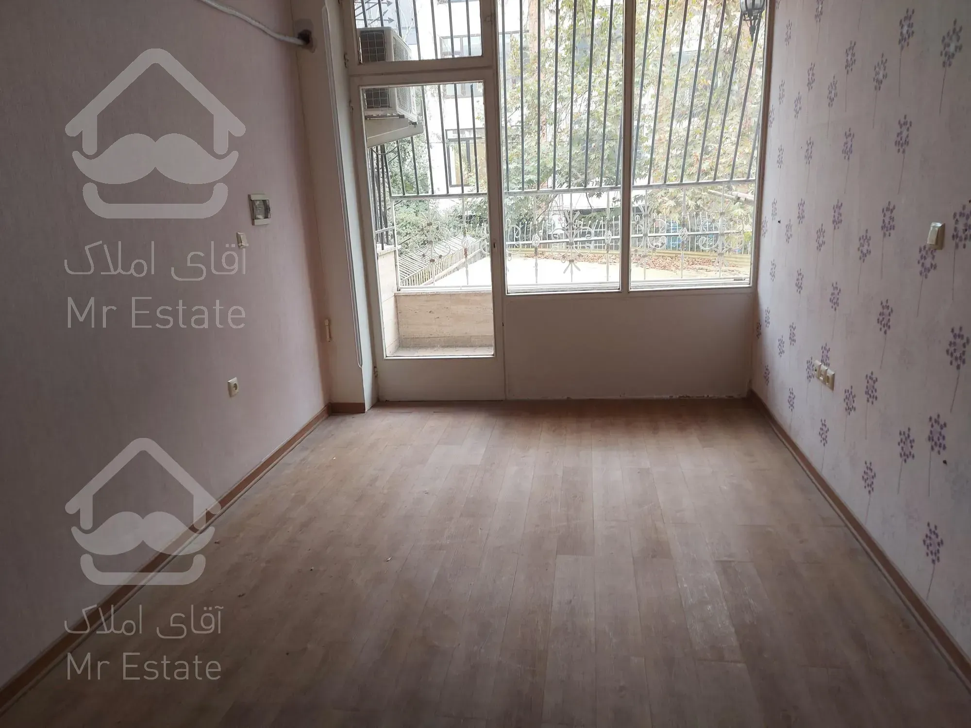 فروش مستغلات مسکونی ۲۶۰متر ۴خواب کریمخان خردمند شمالی