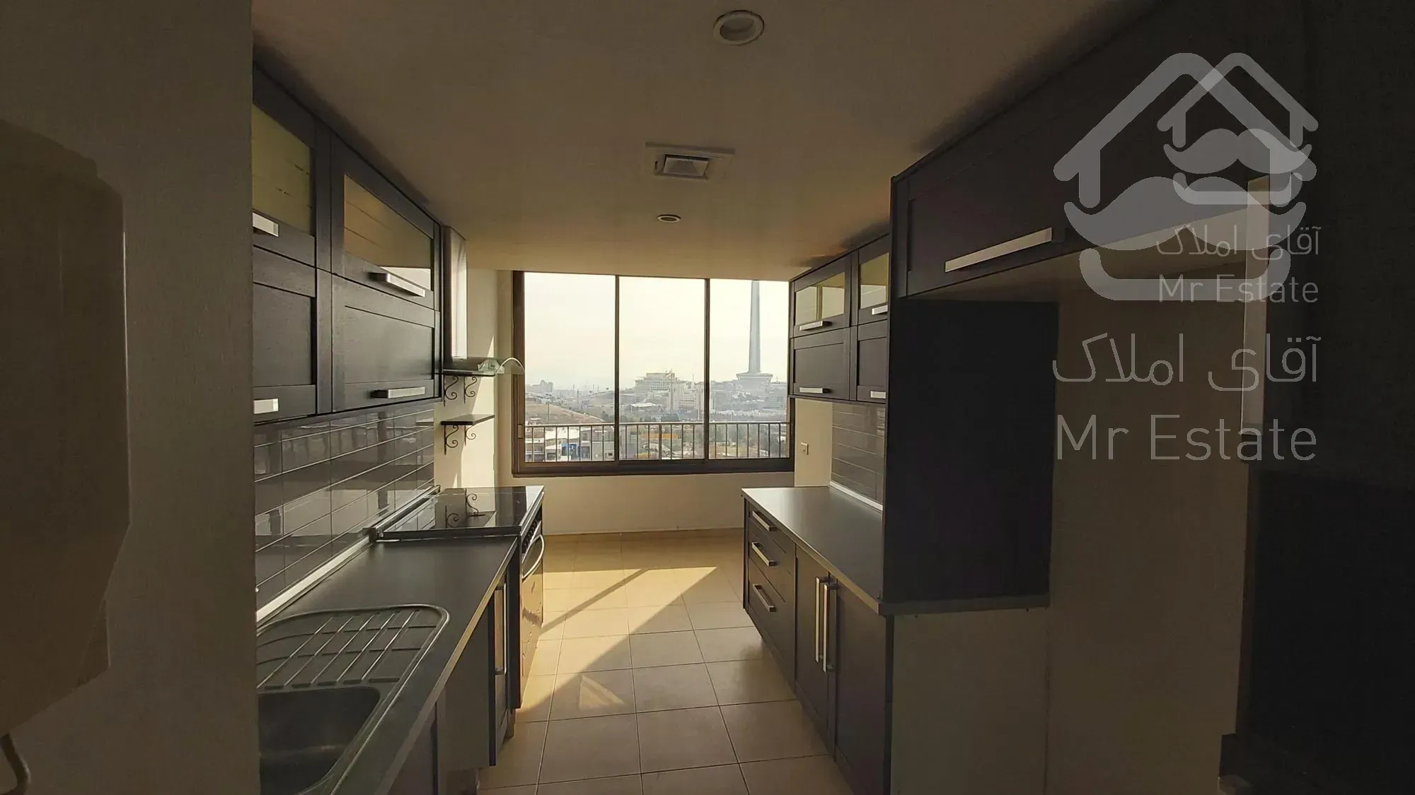 ۱۳۵ متر برج شاهگلی شهرک غرب