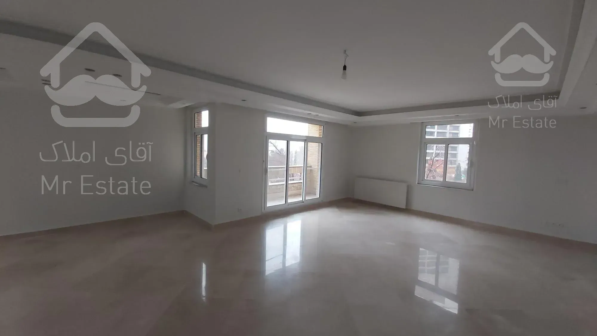 رهن و اجاره ویلا ۲۹۰ متر در شهرک غرب