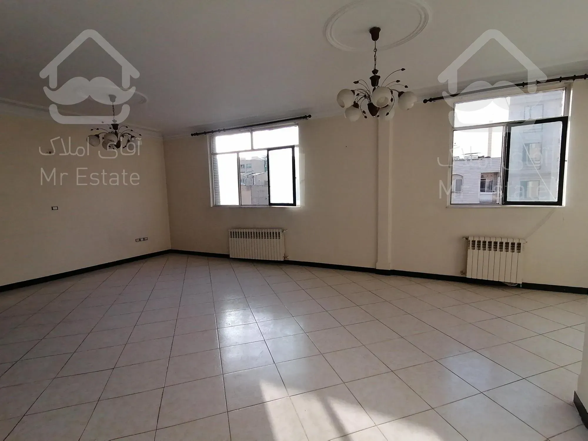 100 متر، دو خواب فردوس غرب