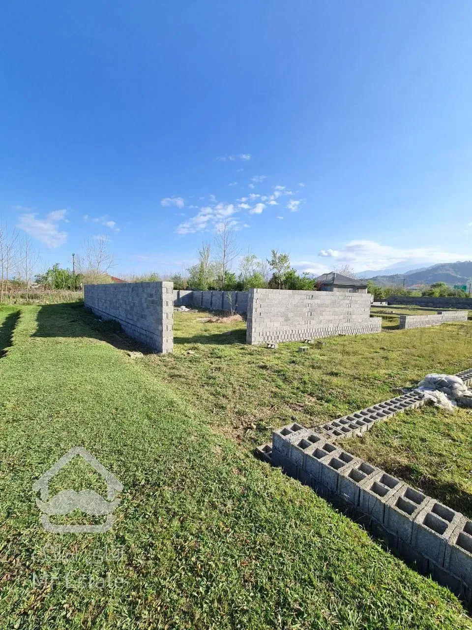 زمین روستایی دلباز