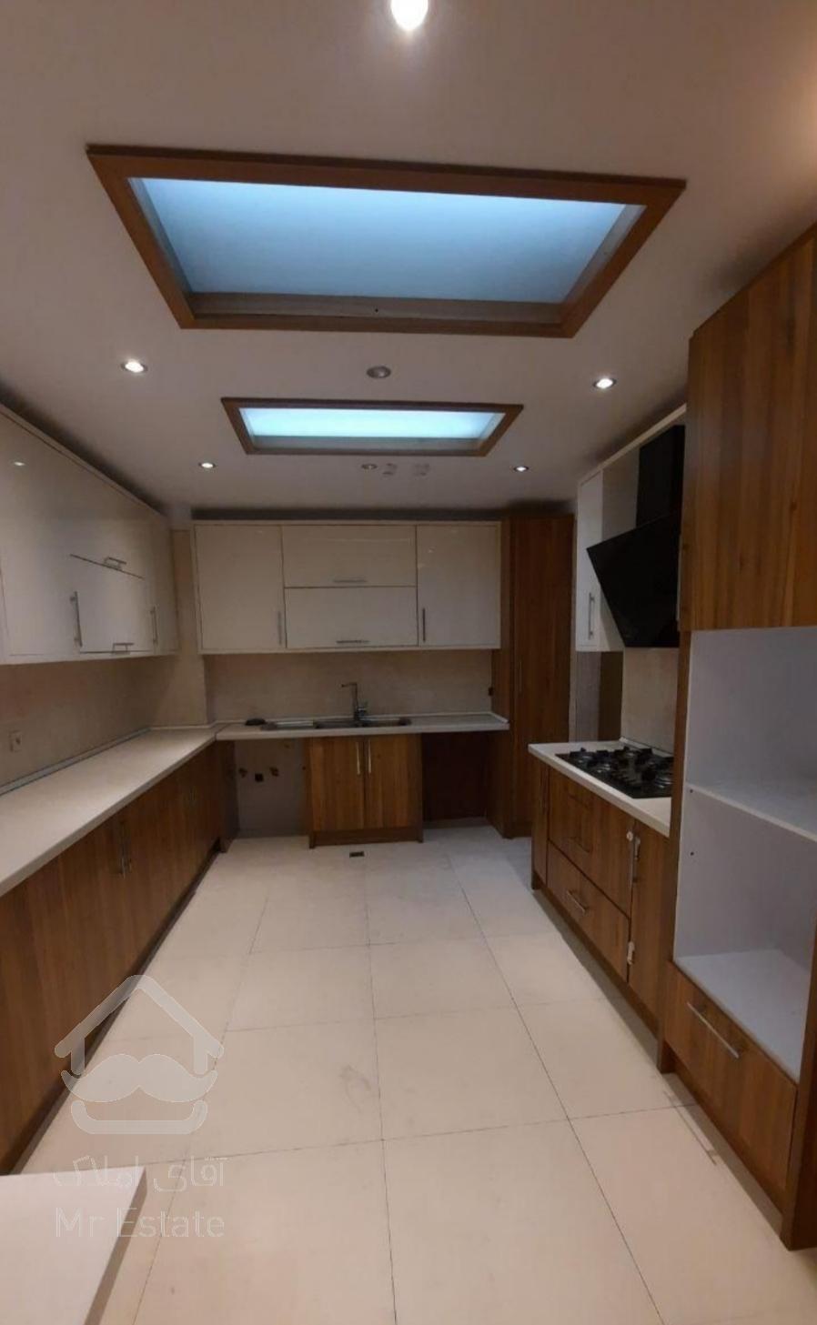 آپارتمان 120 متری ( مهران )  شناسنامه دار