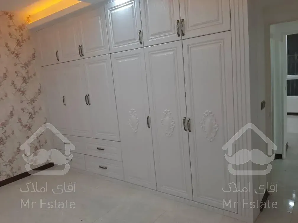 140متر۳خواب*وام دار*کلید نخورده*