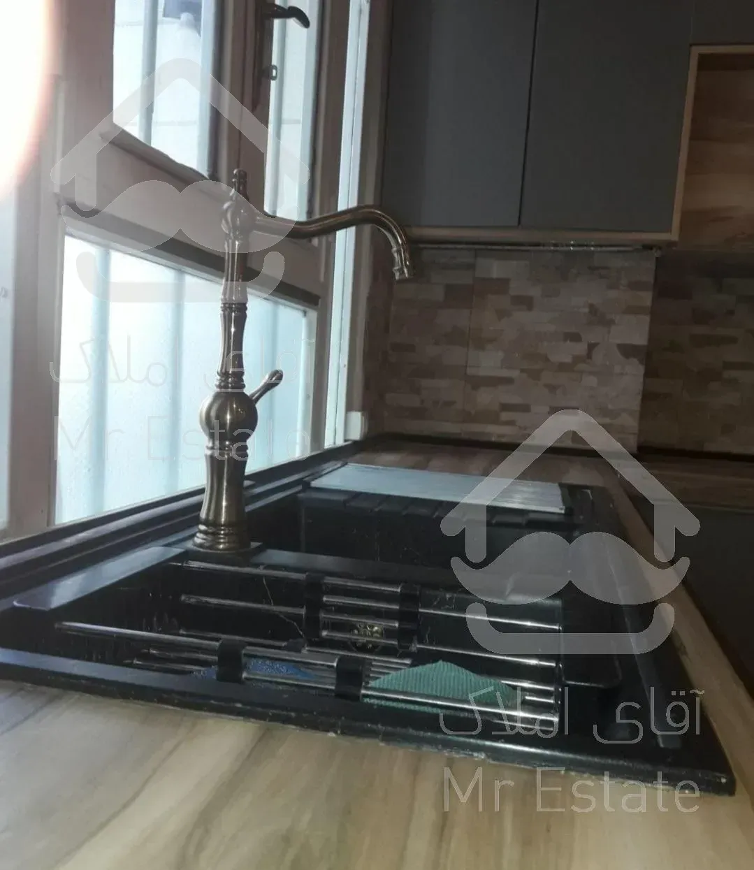 ۹۸ متر /۲خواب /فول امکانات/سالن پرده خور