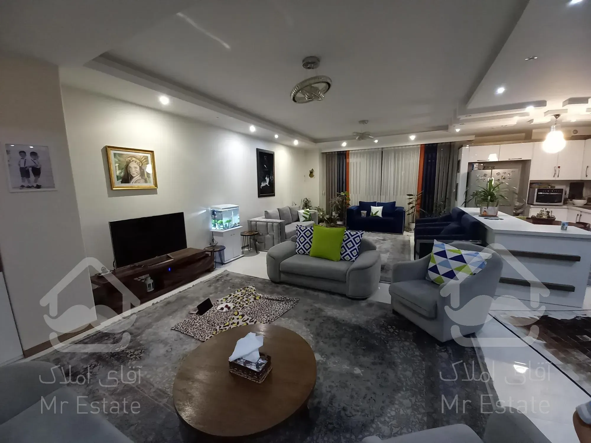 آپارتمان/۱۳۵متر/سه/خوابه/گلشهر