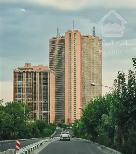 واحد کلید نخورده فول امکانات در چیتگر