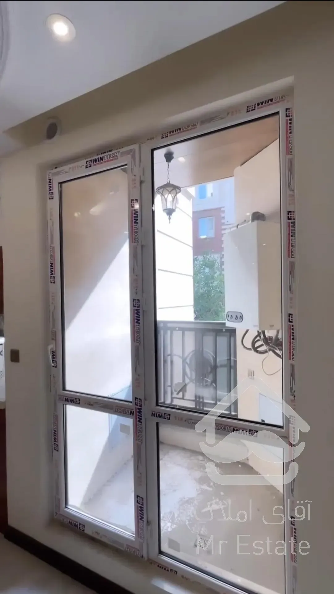 واحد ۸۰ متری اقساطی زیر قیمت دور دریاچه باملند