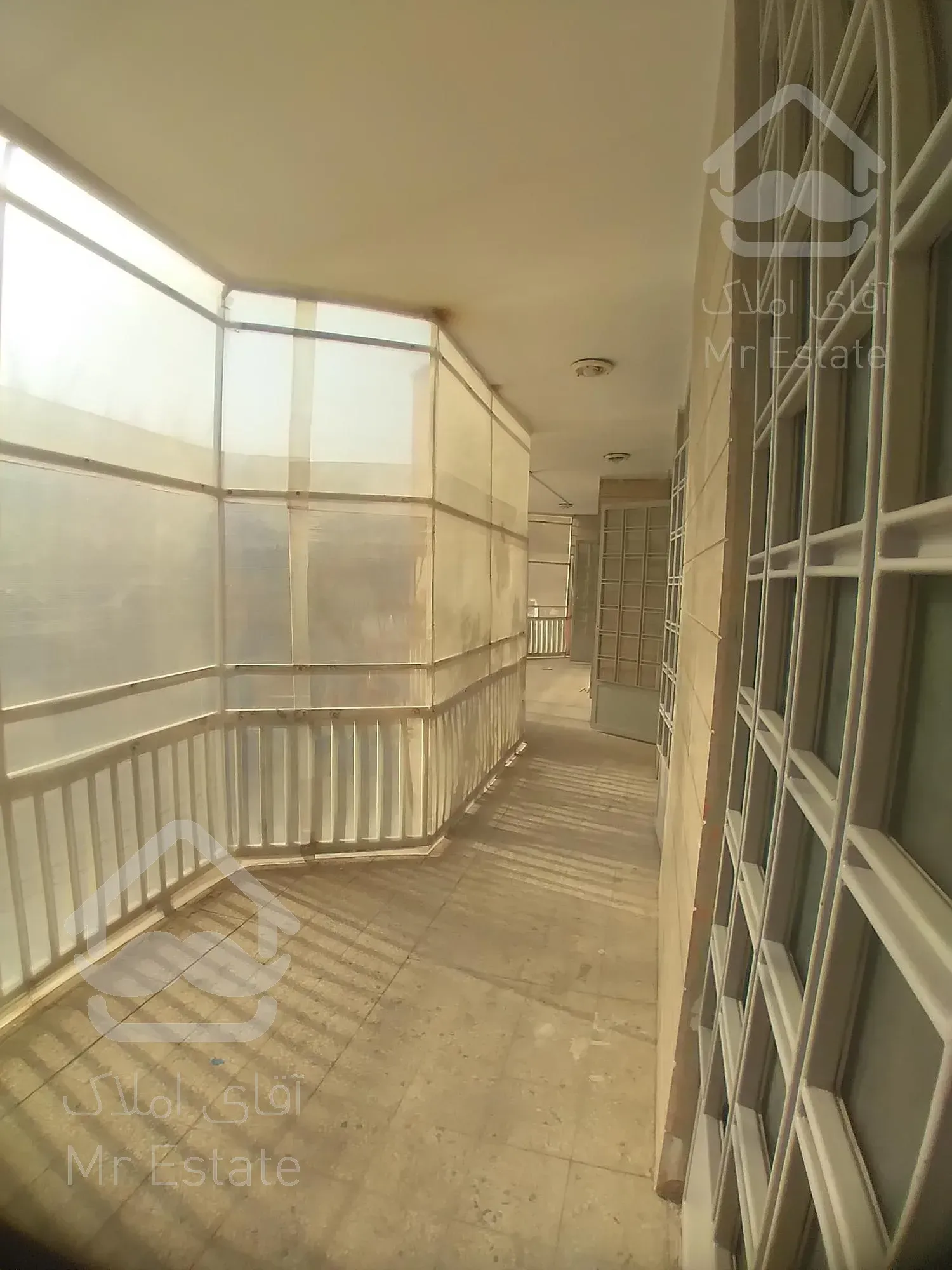 ۴۵۰ متر زیربنا ویلایی موقعیت اداری