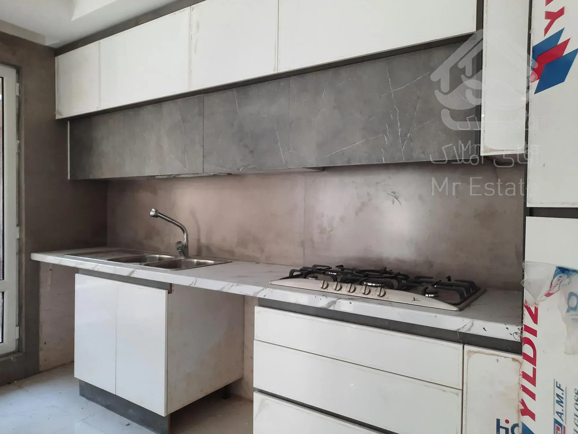 فروش آپارتمان ۱۲۷ متر / ۳خواب / نوساز / بهارشمالی