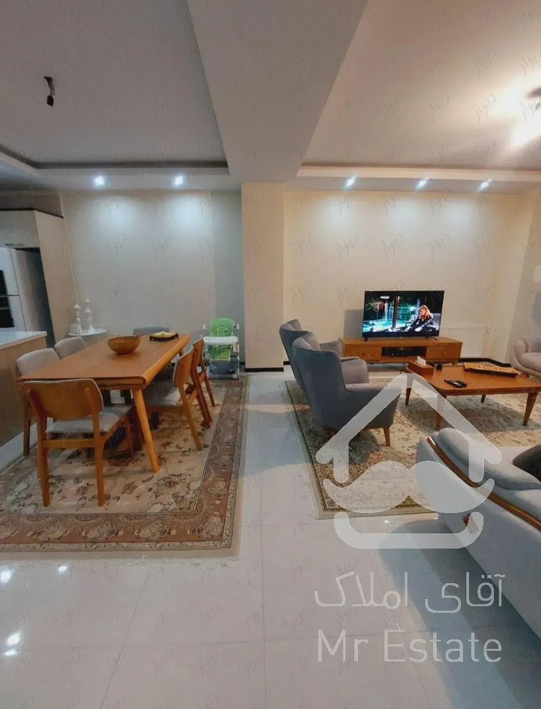 آپارتمان،۱۰۴متر،دوخوابه،آبان غربی