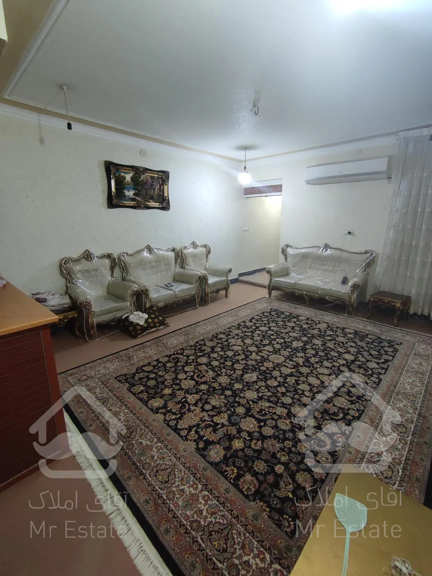 ۴ واحده ۴درب /خیابان عریض پادادشهر/ نزدیک به اصلی