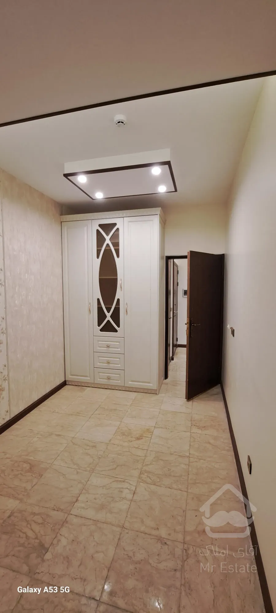 112 متر 3 خواب نوساز / اشرفی اصفهانی