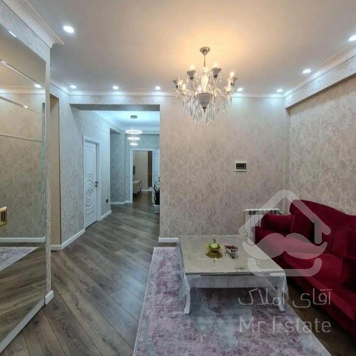 فروش آپارتمان ۱۰۰ متری در پونک فول دو خواب سالن پرده خور